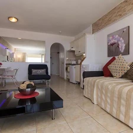 Апартаменти Santa Maria 102 - One Bed