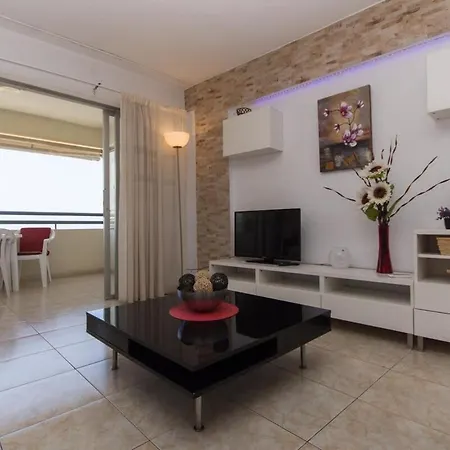 Santa Maria 102 - One Bed Apartment Costa Adeje (Tenerife)