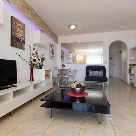 Santa Maria 102 - One Bed Apartment